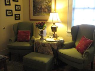 Pettigru Place Bed & Breakfast - 5