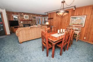 Mountainback #45, Den - Mammoth Lakes - 3