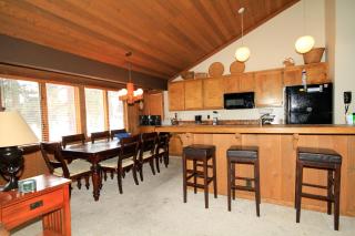 Mountainback #40, Loft, Corner - Mammoth Lakes - 5