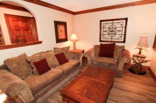 Mammoth Ski Racquet Club 34 - 4