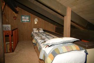 Discovery 4 #142, Loft - Mammoth Lakes - 5