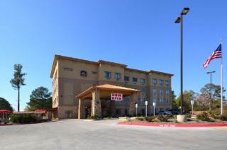 Best Western Plus Classic Inn and Suites - Center - 9