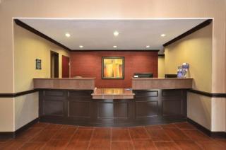 Best Western Plus Classic Inn and Suites - Center - 7