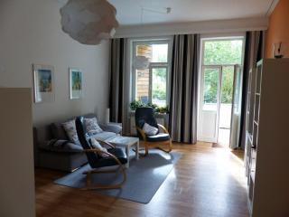 Vis-a-vis-Berliner-Tor - Schwerin - 0
