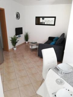 Apartments MTV - private parking, Fast Wi-Fi & Steps to the Beach - 3
