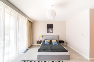 Raval Apartments - Soft Black - Rewal - 0