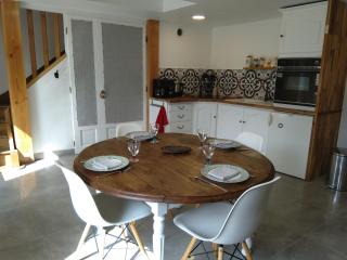 Les charmantes pierres percées - 2