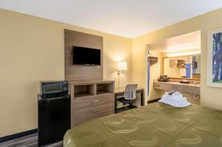 Quality Inn New Orleans I-10 East - New Orleans - 4