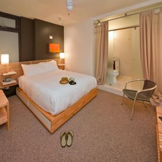 Island Inn at 123 West - 8