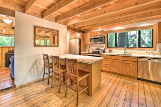 Three Enchanting Riverfront Cabins Hot Tub Access - Index - 5