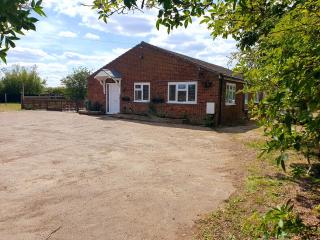 Sherwood Bungalow 3 Bedroom Entire Property - Boston - 9