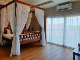 Chunlee Grand Korat - 2