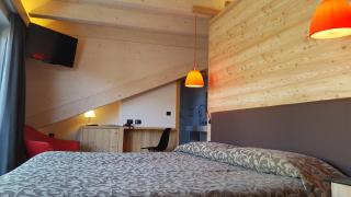 Hotel Alpino - Varena - 1