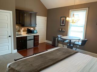 Rick's Downtown Nashville Guest House - 4