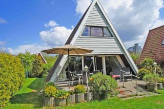 mit TV im Schlafzimmer - 0