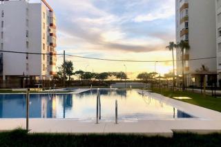 GATU Verano en la playa con parking, wifi, piscina - 6