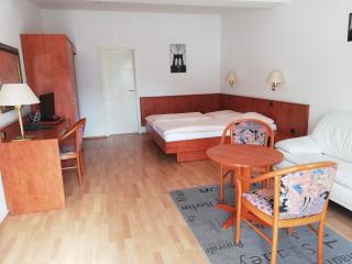 Hotel Dorfschänke - Büdelsdorf - 9