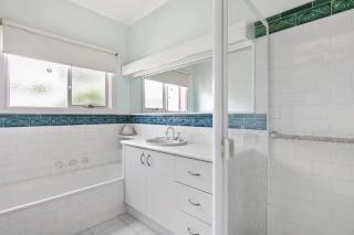 Boston Beach House 2 19 - Torquay - 7