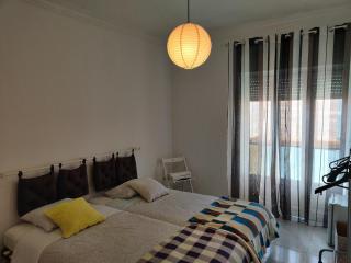 Vasco Santana Guesthouse - Odivelas - 3