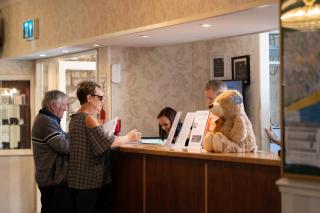 Bournemouth Sands Hotel - Bournemouth - 5