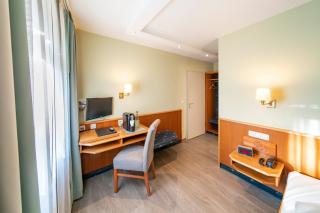Landhotel Zur Bretzel - Babenhausen - 2