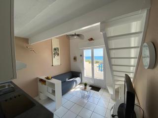 Appartement 4 personnes vue sur Mer - La Pironnière - 9