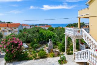 Apartman Haus Maja - Banjol - 9