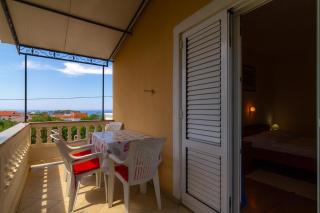 Apartman Haus Maja - Banjol - 8