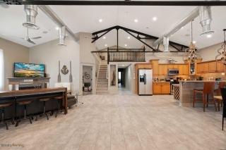 Luxe Condo with Game Area, Walk to Beach and Boardwalk - Wildwood - 4