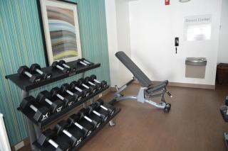 Holiday Inn Express & Suites Caryville by IHG - Caryville - 8