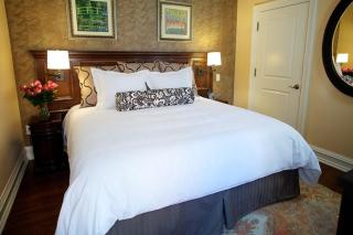 Guest House at Norwalk Inn - Norwalk - 2