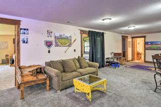 Raccoon River Retreat Indoor Pool and Outdoor Fun! - Adel - 5