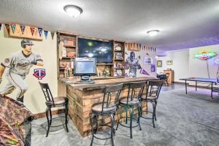 Raccoon River Retreat Indoor Pool and Outdoor Fun! - 8