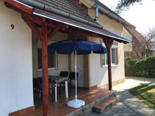 Nice House on the Beach - Balatonfenyves - 8