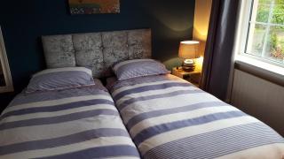 Pauleens Peaceful Place - 1