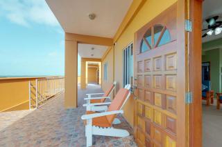 Honey Camp #1 at Laguna Suite -Gold Standard Certified - 2