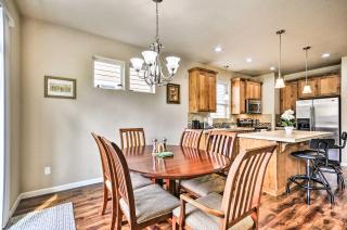 Portland Home with Private Hot Tub 9 Mi to Downtown - Milwaukie - 4