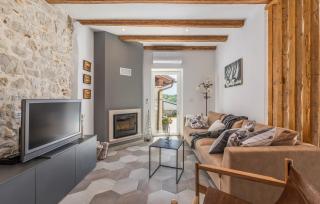 Beautiful Stone House - Villa Parentium with Private Pool - Dračevac - 2