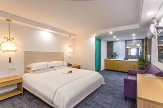 万家灯火酒店苏州观前街平江路店 - 9