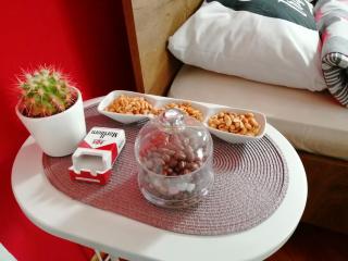Apartman Red wall - 1