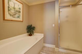 North Shore Place - 6