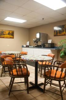 Scottish Inn Downtown Jacksonville - Jacksonville - 4
