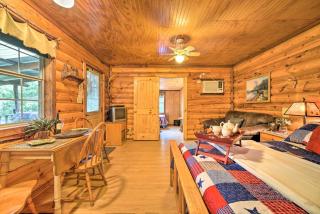 Cedar Falls Cabin 4 Nestled by Honey Creek - 6