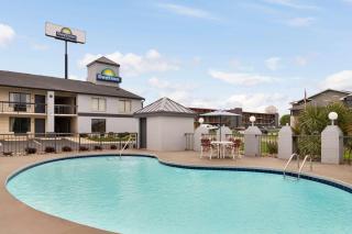 Days Inn by Wyndham Rock Hill - Rock Hill - 4