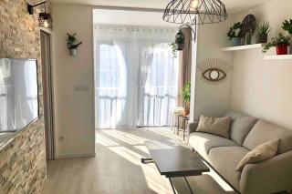 Grand studio cabine 30 m² centre ville, refait à neuf pour vous ! Climatisé - La Grande-Motte - 9