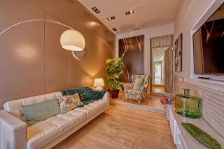 Gran casa al lado de la playa y Barcelona Centro - Badalona - 8