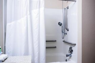 Holiday Inn Express Hotel & Suites Acme-Traverse City by IHG - Traverse City - 2