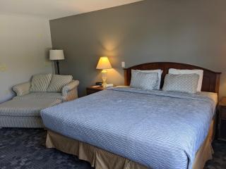 Beach Harbor Resort - Sturgeon Bay - 9