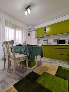Green Apartment- Brilliant Apartments - Constanţa - 8