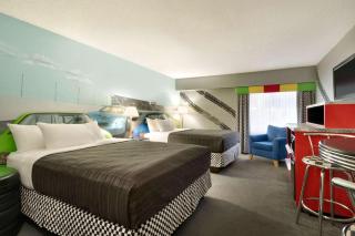 Travelodge Hotel by Wyndham Saskatoon - Saskatoon - 1